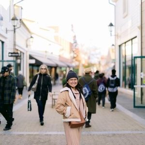 Meet your Posher, Louise